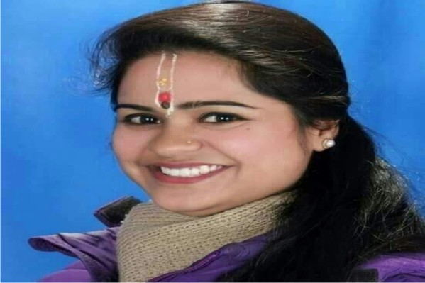 प्रख्यात कथावाचिका हिमसुता ज्योत्सना पांडे