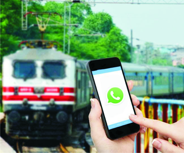 अब व्हाट्सएप पर मिलेगी आपकी ट्रेन की जानकारी