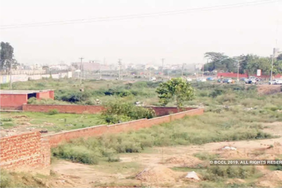 बिना नक्शा भवन निर्माण करने पर 15 लोगों के चालान