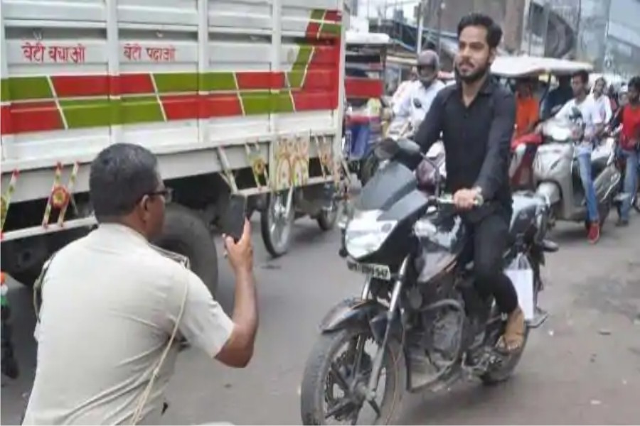 चालान करने का अधिकार सिपाही व होमगार्ड को नही