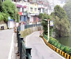 कांस्टेबल द्वारा नैनीझील में कूदकर आत्महत्या करने की कोशिश