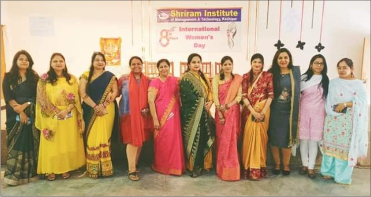 श्रीराम संस्थान में अन्र्तराष्ट्रीय महिला दिवस मनाया गया