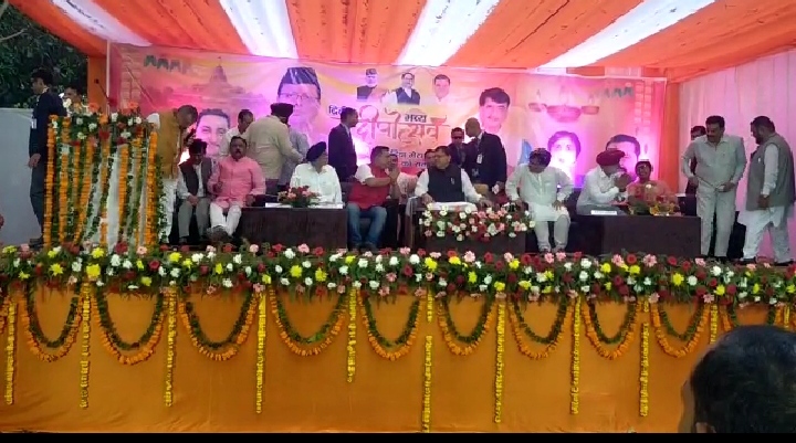 तीर्थ द्रोणासागर पर भव्य दीपोत्सव में मुख्यमंत्री ने किया प्रतिभाग