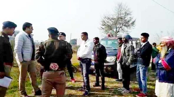 घर ताला तोड खोला तो पुलिस हुई हैरान, तेज बदबू से पडोसी हैरान