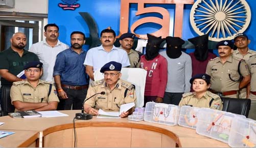 नींबू मिर्च बेचने और शनि दान मांगने वालों से सावधान! चोरी की घटना को देते थे अंजाम