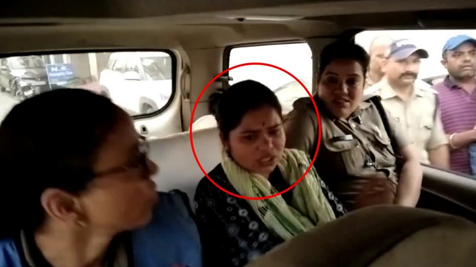 ग्राम प्रधान को विजलेंस की टीम ने 10 हजार रूपए की रिश्वत लेते हुए रंगेहाथों पकड़ा