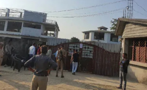 करोड़ों की कीमत का अवैध रिसोर्ट सील