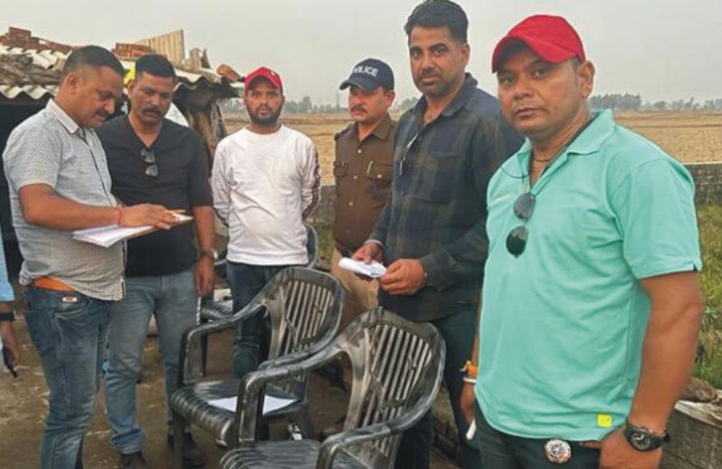 एसटीएफ ने किया नकली हर्बल दवाइयां बनाने वाले गैंग का पर्दाफाश