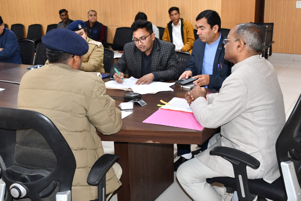 काशीपुर में चैती मेला की तैयारियों को लेकर जिलाधिकारी ने की आवश्यक बैठक आहुत की