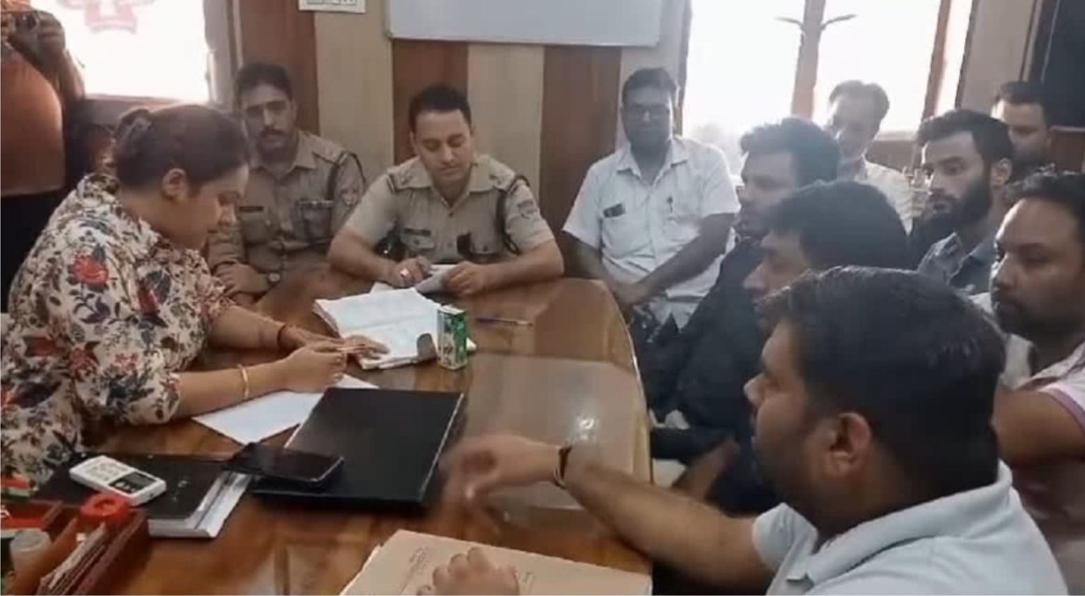 ठगी के शिकार हुए करीब 40 लोगों ने पेश किये साक्ष्य, 20 करोड से अधिक ठगी का दावा