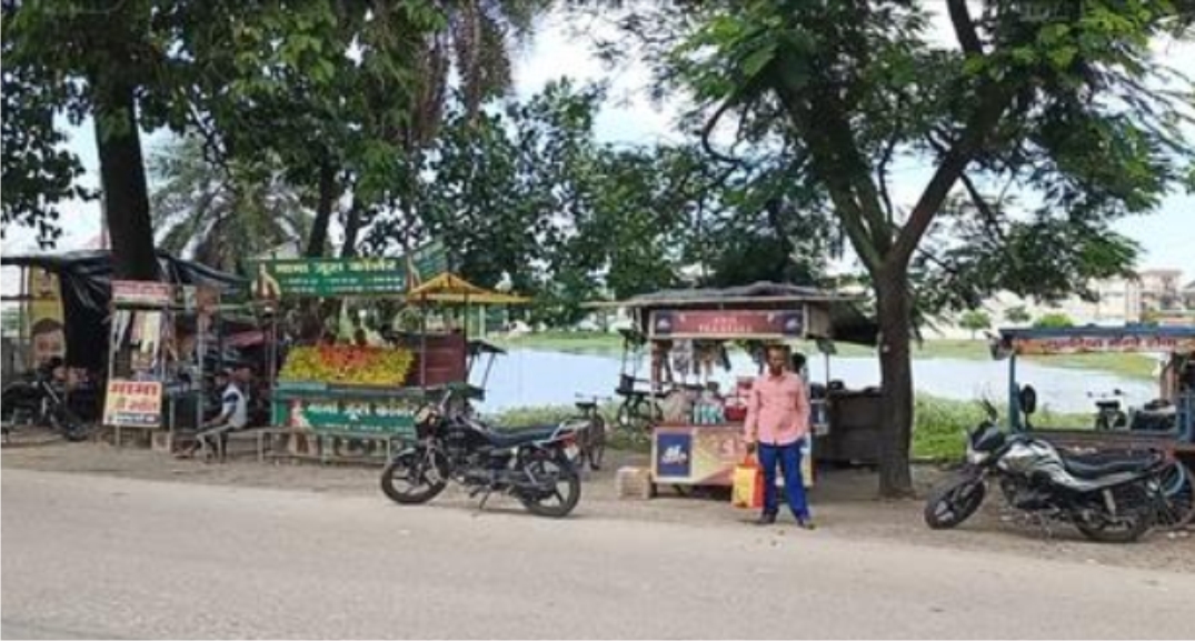 नगर में प्रशासन ने अभियान चलाकर जेसीबी से ध्वस्त किये अतिक्रमण