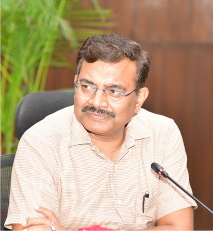 आमजन को कम से कम कागजी कार्रवाई में लोन उपलब्ध हो