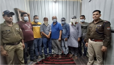 दीपावली पर परम्परा के नाम पर खेला जा रहा था जुआ, सात जुआरियों को गिरफ्तार