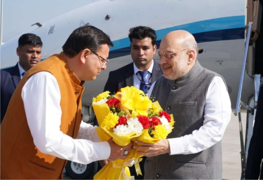 गृह मंत्री अमित शाह के देवभूमि उत्तराखंड पहुंचे