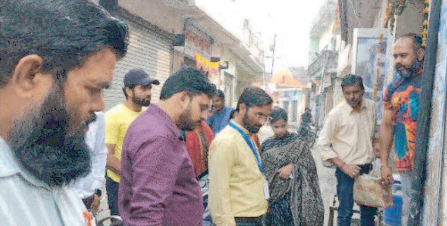 नगर में गन्दगी फैलाने वालों के विरूद्ध कार्यवाही