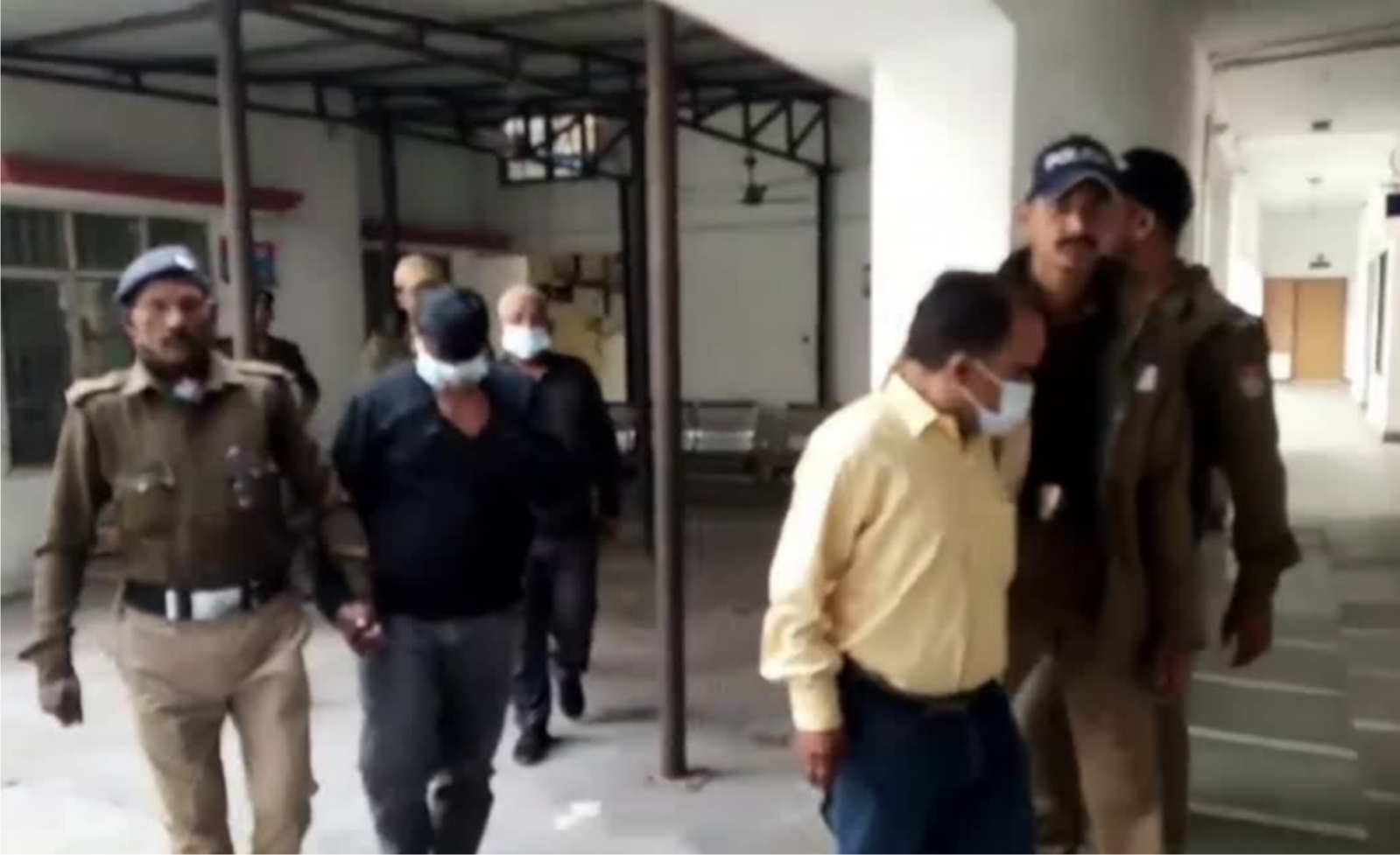 फर्जी तरीके से वाहनों का क्लेम, इंश्योरेंस कंपनी को लगाया करोड़ों रुपए का चूना