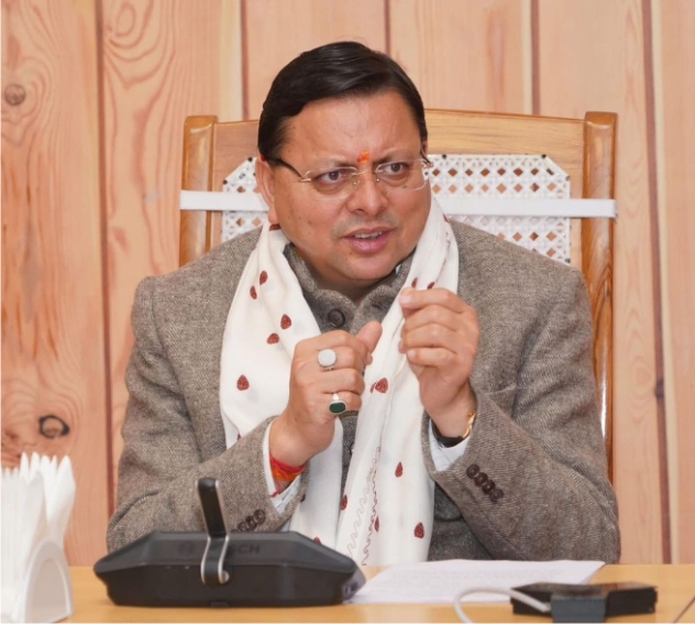 ट्वीड से बनी जैकेट पहनकर ‘वोकल फॉर लोकल’ अभियान को बढ़ावा दे रहे मुख्यमंत्री