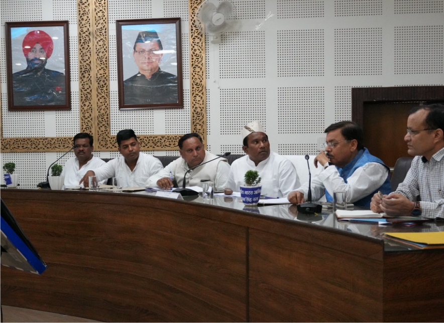 जनकल्याणकारी योजनाओं का लाभ अन्तिम छोर पर खड़े व्यक्तियों को मिले