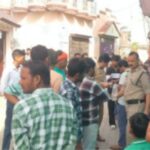 पत्नी को धरदार हथियार से हत्या कर उतारा मौत के घाट