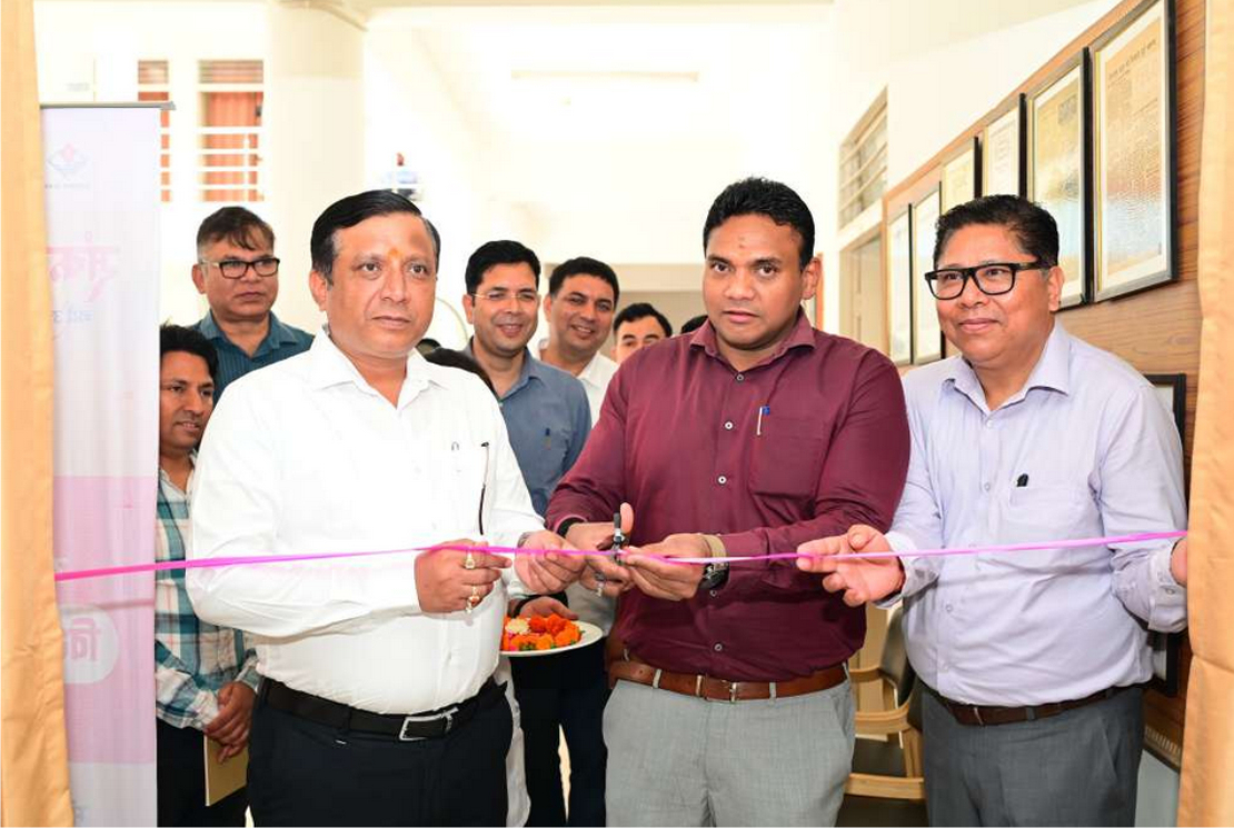 देहरादून में पत्रकारों और उनके परिजनों के लिए स्वास्थ्य और सूचना विभाग की ओर से निःशुल्क स्वास्थ्य कैम्प आयोजित