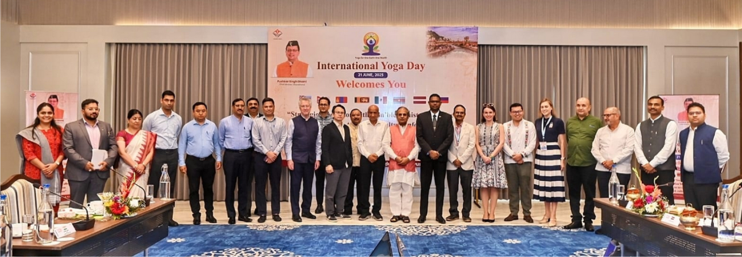 विभिन्न देशों के राजदूत / उच्चायुक्त/ प्रतिनिधियों के साथ निवेश आयुष, पर्यटन एवं संस्कृति पर विस्तृत रणनीतिक चर्चा