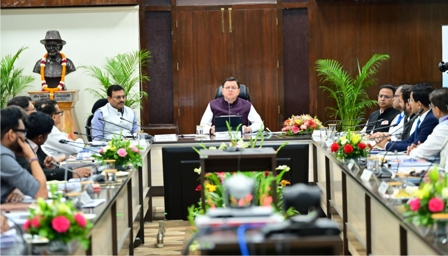 मुख्यमंत्री पुष्कर धामी ने सचिवालय में राज्य स्तरीय बैंकर्स समिति की विशेष बैठक ली