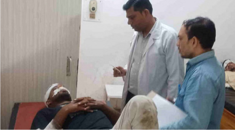नीलकंठ मंदिर जलाभिषेक के लिए जा रहे कांवड़ियों से भरा ट्रक पलटा कई घायल