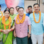 भाजपा प्रत्याशी श्रीमती चन्द्रप्रभा ने किया ब्लॉक प्रमुख पद हेतु अपना नामांकन-पत्र दाखिल