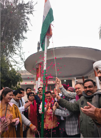 नगर में पूरी धूमधाम से मनाया गया गणतंत्र दिवस