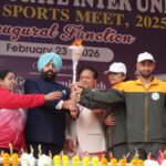 राज्यपाल ने पंतनगर विश्वविद्यालय में 04 दिवसीय उत्तराखंड राज्य विश्वविद्यालय खेल प्रतियोगिता का दीप प्रज्ज्वलित कर व मशाल प्रज्ज्वलित कर किया शुभारम्भ