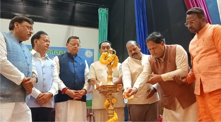 किसान मेले का सीएम धामी ने किया शुभारंभ