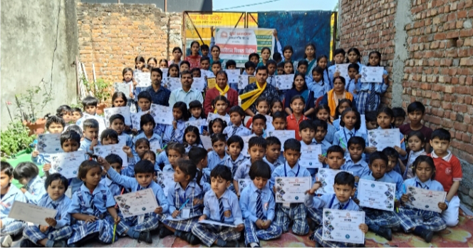 ढकिया गुलाबों के एक स्कूल में सूर्या फाउंडेशन के 10 दिवसीय व्यक्तित्व विकास शिविर का भव्य समापन