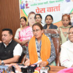 महिला आरक्षण पर विरोध करने वालों को जनता सिखाएगी सबक - रेखा आर्या