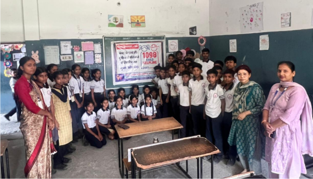बालक /बालिका के लिए इंडियन पब्लिक स्कूल में चलाया गया जागरूकता अभियान