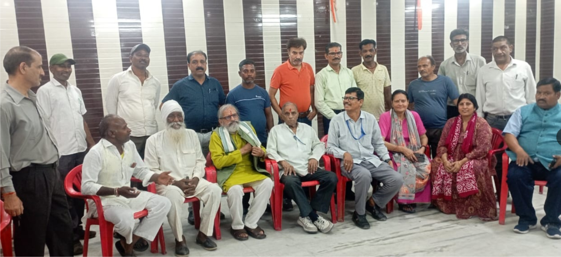 राज्य आन्दोलनकारी ने की चिन्हीकरण व सम्मान सम्मेलन के सम्बन्ध में मंथन बैठक