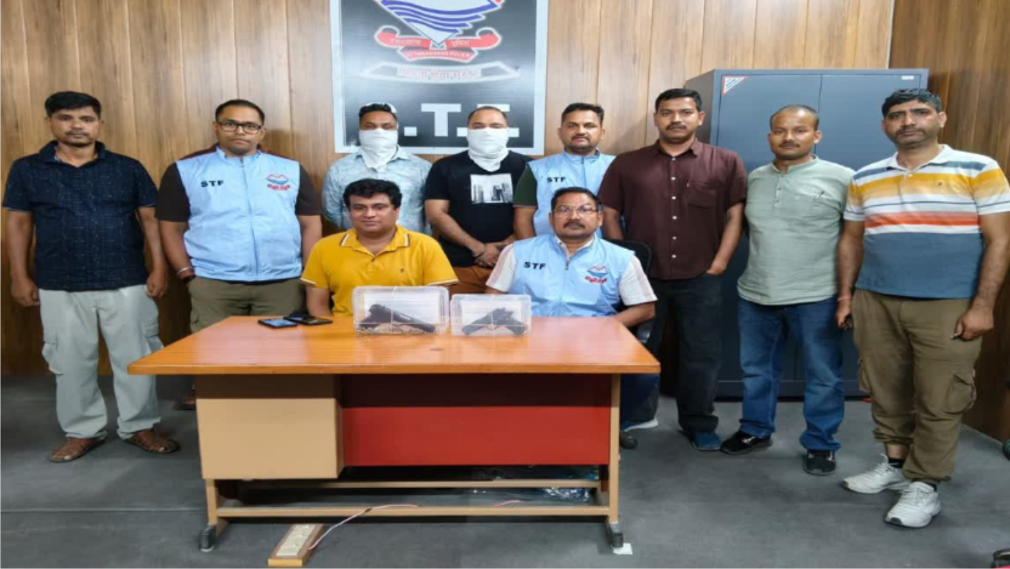 फर्जी शस्त्र लाइसेंस -सितारगंज-रुद्रपुर क्षेत्र में ताबड़तोड़ दबिश देकर एसटीएफ ने दो आरोपियों को किया गिरफ्तार