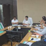किसानों के साथ बैठक सौहार्दपूर्ण सम्पन्न