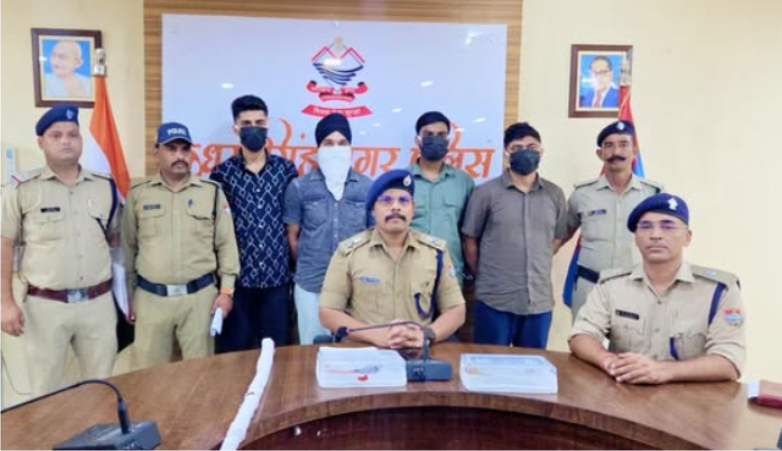 गदरपुर पुलिस ने किया फायरिंग की सनसनीखेज घटना का खुलासा, चार गिरफ्तार