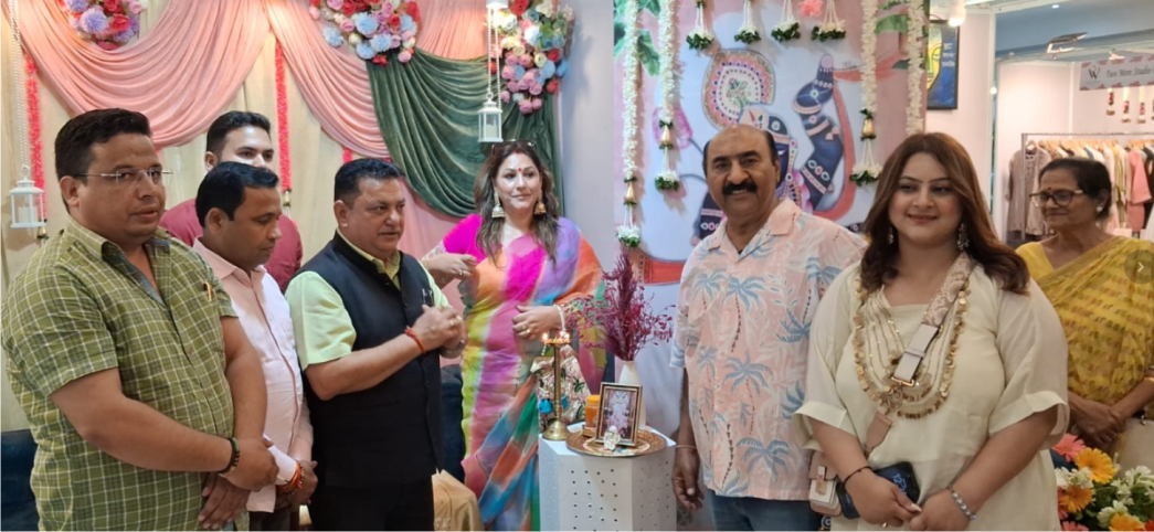 महापौर दीपक बाली ने होटल अनन्या में किया दो दिवसीय फैशन फेस्टिवल प्रदर्शनी का उद्घाटन