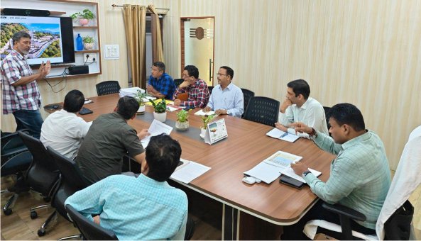 प्रदेश में आवासीय एवं राज्य संपत्ति से जुड़े विकास कार्यों को प्राथमिकता के साथ आगे बढ़ाया जा रहा - सचिव