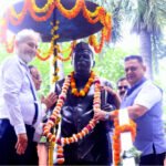 भारत रत्न पंडित गोविंद बल्लभ पंत की 139वीं जयंती पर पंत पार्क में लगी प्रतिमा पर माल्यार्पण व स्कूली बच्चों द्वारा रंगारंग सांस्कृतिक कार्यक्रम