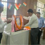 जिलाधिकारी ने पंत जी की 139वीं जयंती के अवसर पर कलेक्ट्रेट परिसर में दी श्रद्धासुमन अर्पित कर श्रद्धांजलि